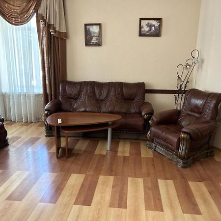 Апартаменти 3-Кімнатні, М. Майдан Незалежності Κίεβο Εξωτερικό φωτογραφία